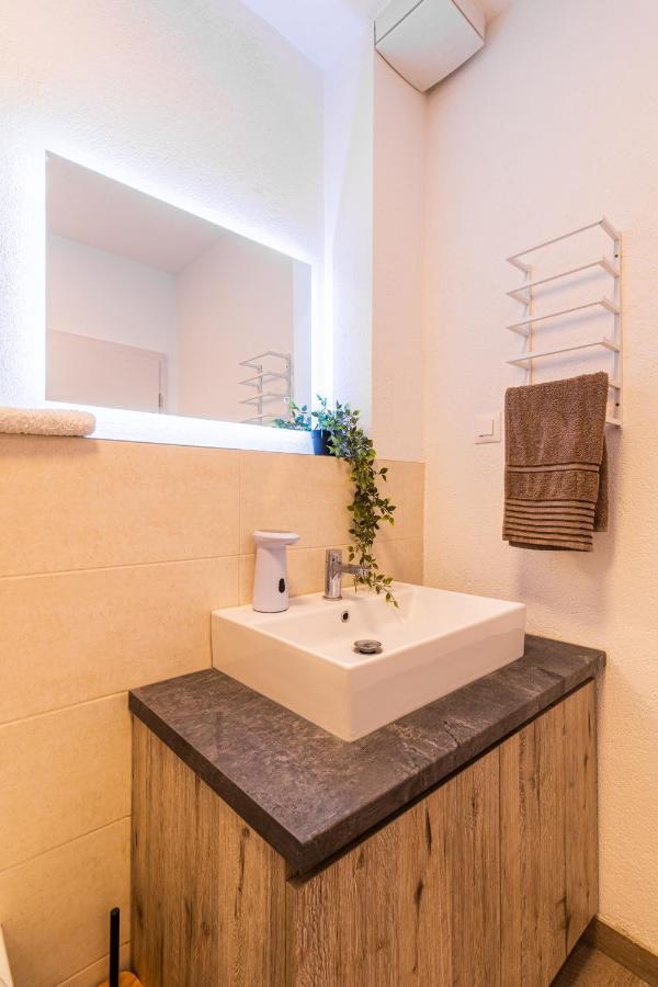 Apartman The One *